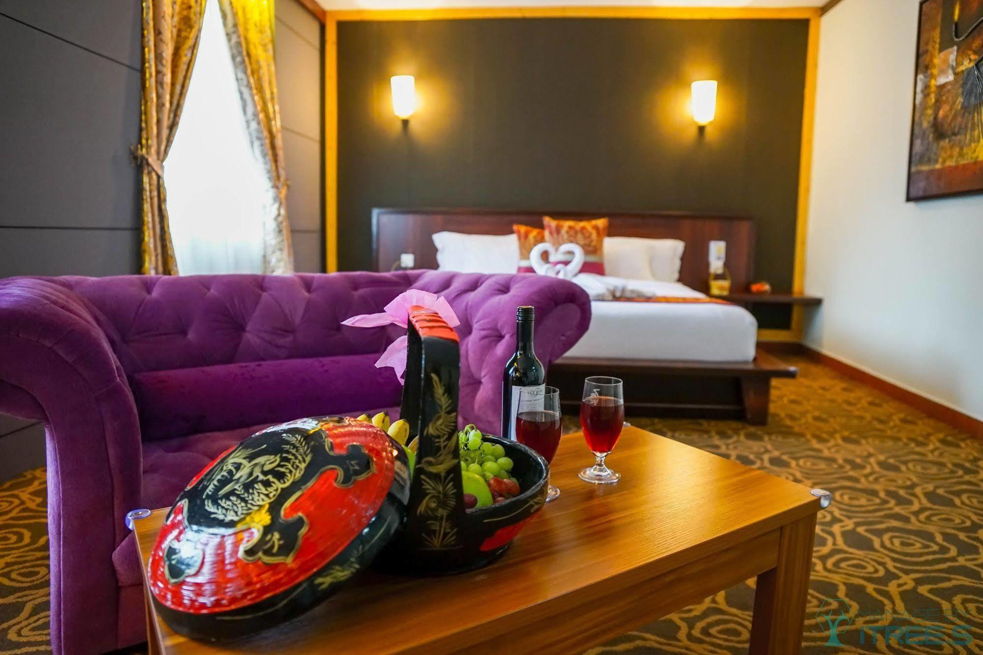 Herald Hotel Malakka Dış mekan fotoğraf